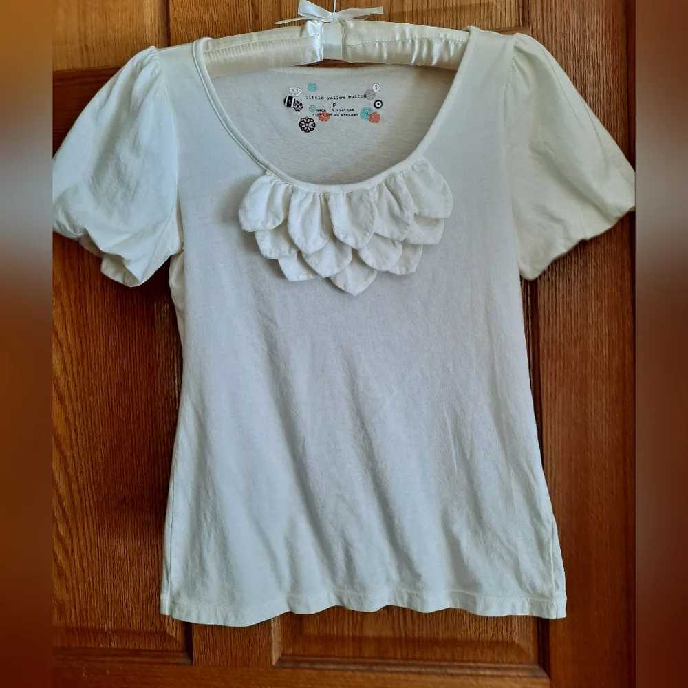 Anthropologie Little Yellow Button Cream Ruffled Top with Puff Sleeves